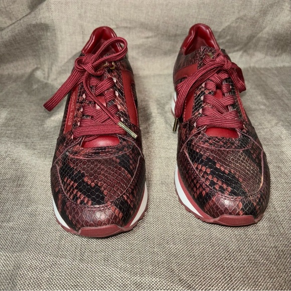 MICHAEL Michael Kors Women’s Billie Trainer Sneakers Red Size 6.5 - Picture 1 of 15